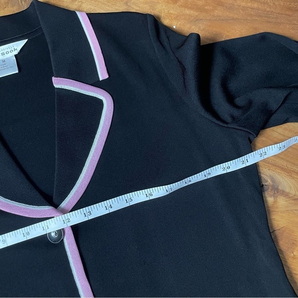 Exclusively Misook Black & Pink Knit Cardigan Sweater Size Medium - Picture 7 of 11